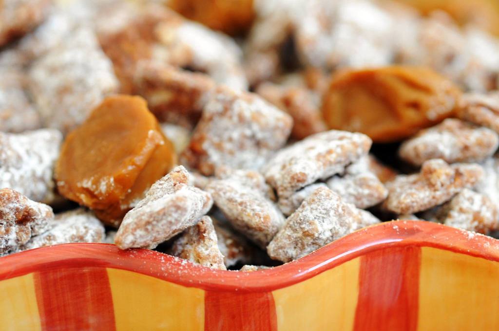 Salted Caramel Puppy Chow